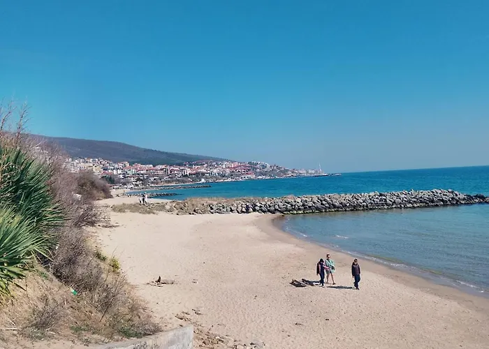 Апартамент In Sea Breeze Complex *